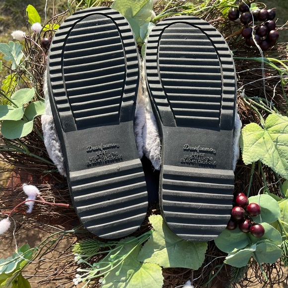 Womens size Large Dearfoam knitted and lined slippers Excellent Condition - Picture 5 of 6